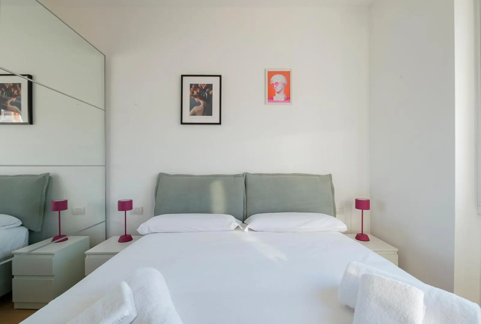 Loft Charme: Bilocale Con Balcone location
